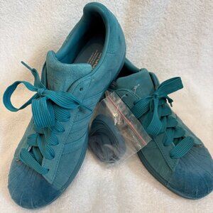 NEW Adidas Original Superstar Women's Size 9 CG6006